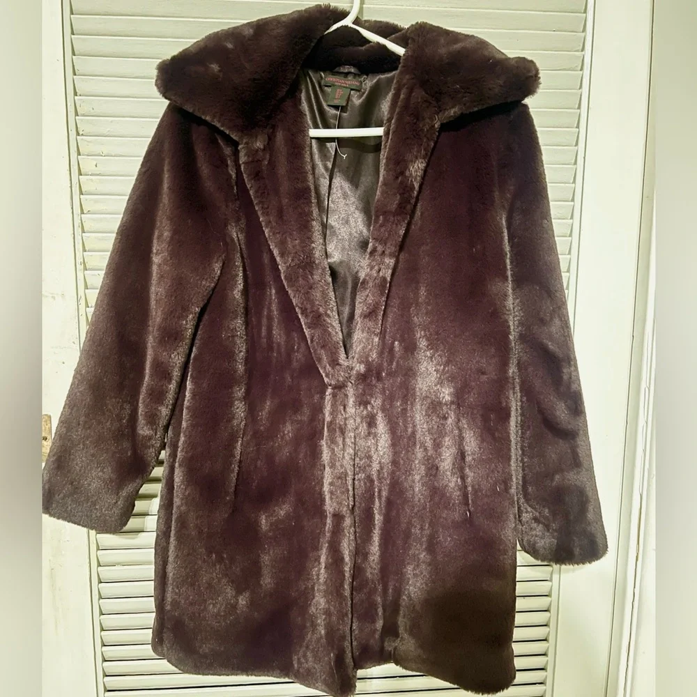 NWT Christian Siriano Deep Purple Super Soft Faux Fur Coat, fur coat winter coat - Picture 1 of 2